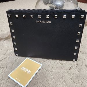 Michael Kors zip clutch